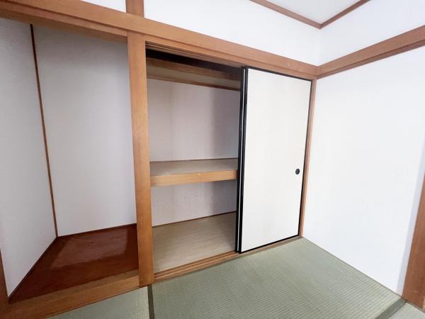 交野市私部４丁目 中古戸建 収納