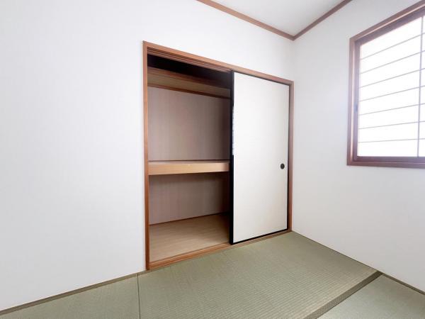 交野市私部４丁目 中古戸建 収納