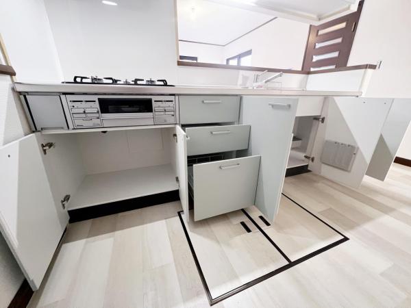 交野市私部４丁目 中古戸建 キッチン