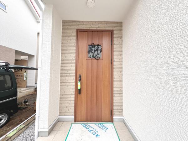 茅ヶ崎市今宿 戸建 玄関