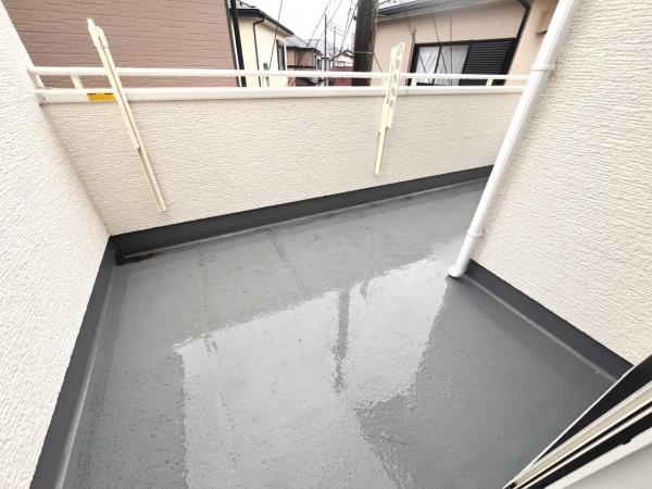 茅ヶ崎市今宿 戸建 バルコニー