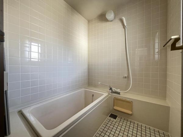 横須賀市湘南鷹取６丁目 中古戸建 浴室