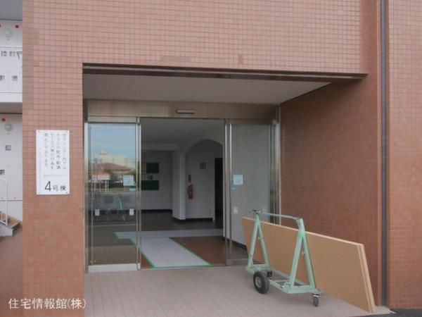新松戸ファミールハイツ4号棟 