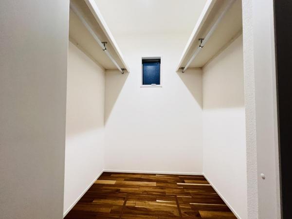 茅ヶ崎市今宿 戸建 ウォークインクローゼット