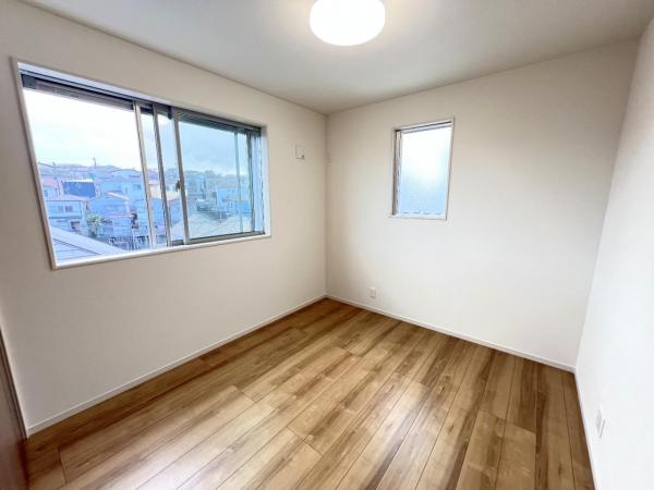 横浜市港南区東永谷3丁目4期 洋室