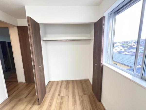 横浜市港南区東永谷3丁目4期 収納