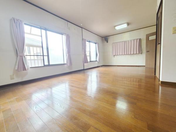 秦野市南矢名 中古一戸建 洋室