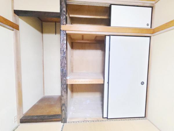 秦野市南矢名 中古一戸建 収納