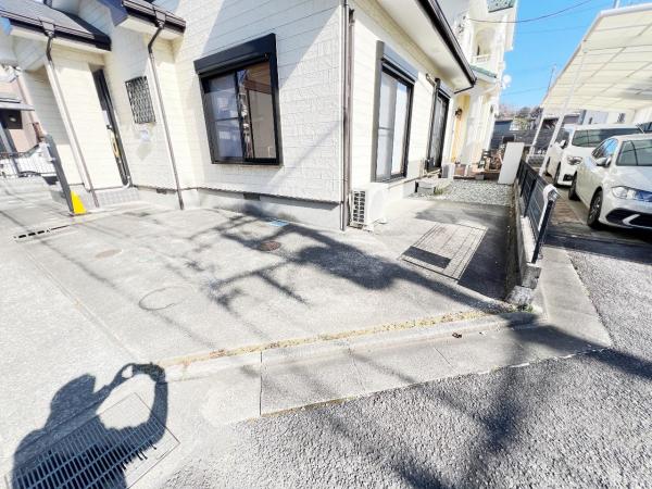 足柄上郡大井町金子 中古戸建 駐車場