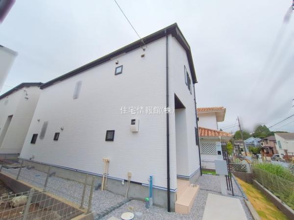 新築戸建 神奈川県横浜市青葉区元石川町3713-8 東急田園都市線たまプラーザ駅 7,490万円