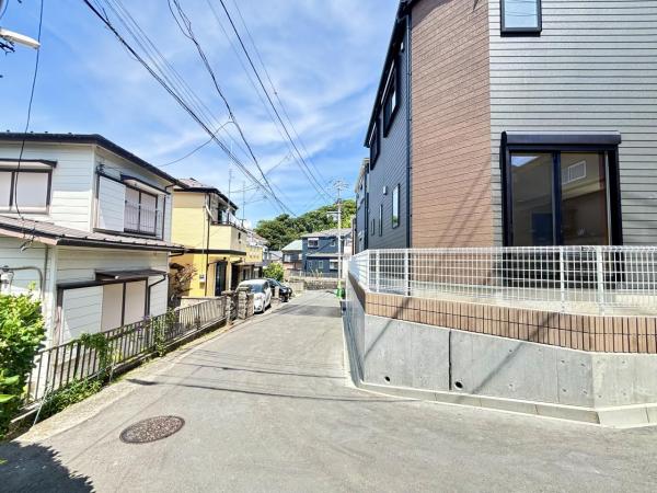 平作2丁目2期 前面道路含む現地写真