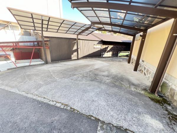 小田原市石橋 中古戸建 駐車場