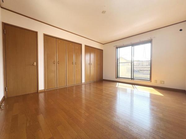 枚方市北山１丁目 中古戸建 寝室