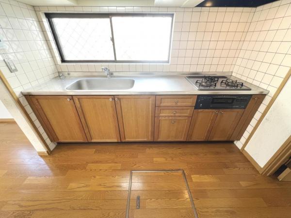 枚方市北山１丁目 中古戸建 キッチン