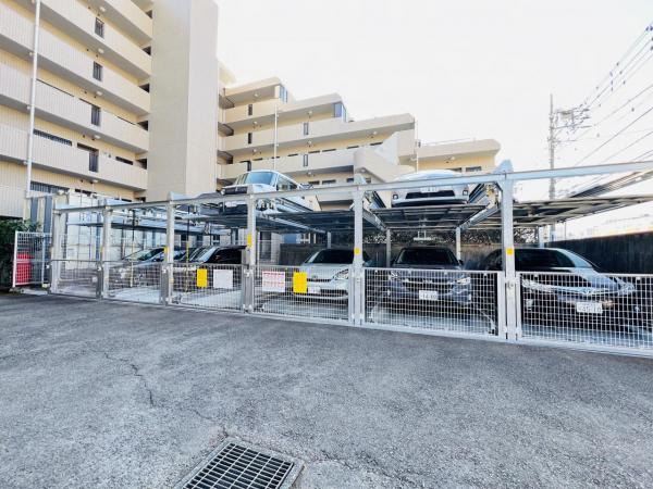東急ドエル・アルス相模大野 駐車場