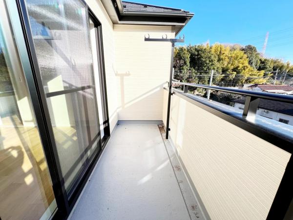 横浜市港北区新羽町 新築戸建 バルコニー