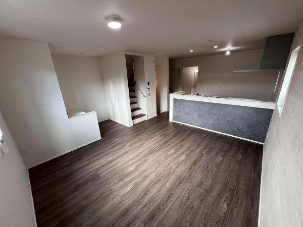 新築戸建 埼玉県蕨市南町１丁目 JR京浜東北線蕨駅 4,999万円