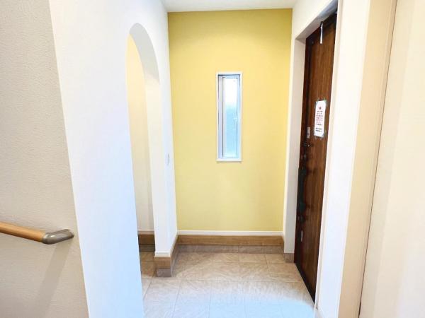 横浜市金沢区大道2丁目 玄関