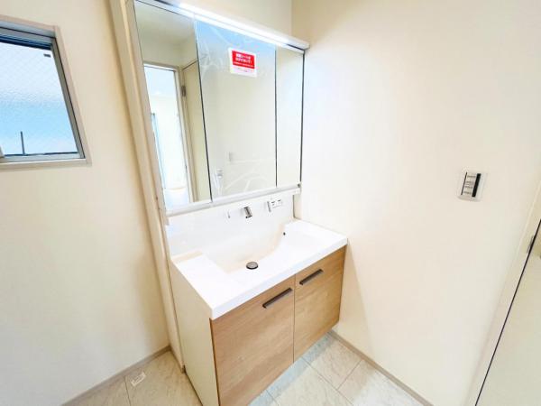 横浜市金沢区大道2丁目 洗面化粧台