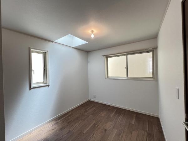 さいたま市浦和区駒場1丁目II期 洋室