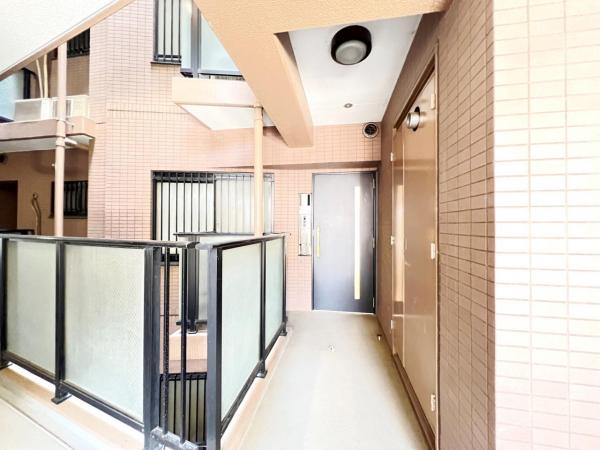 サングレイス小机 玄関