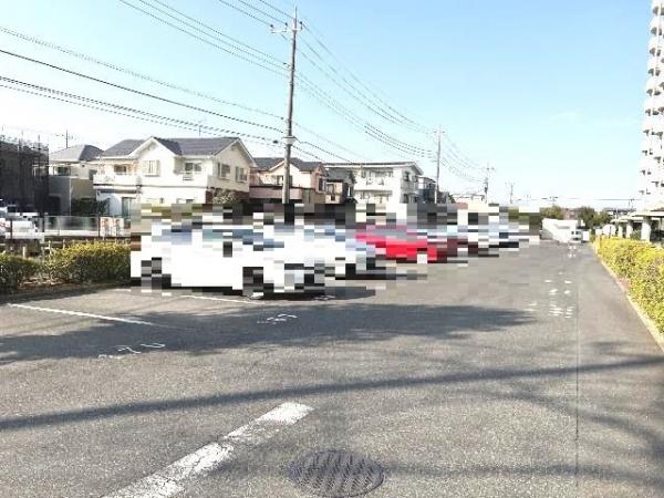 サンライトパストラル壱番街 敷地内駐車場