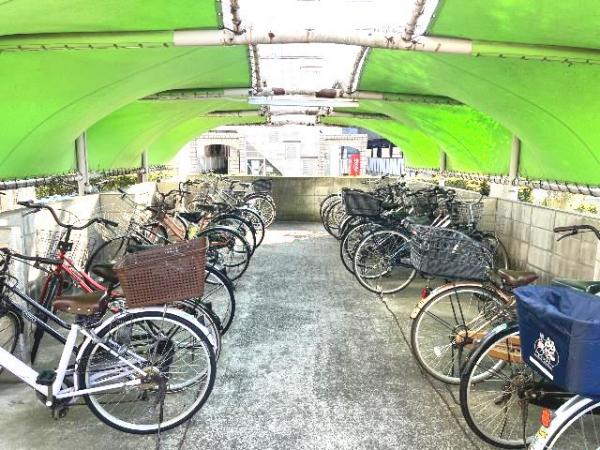 サンライトパストラル壱番街 駐輪場