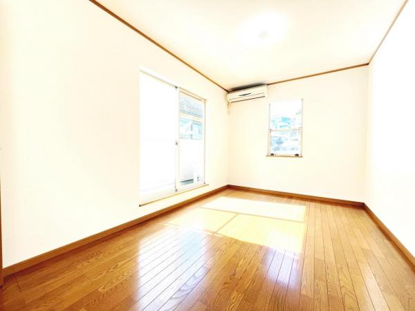 横浜市鶴見区馬場５丁目 中古戸建 寝室