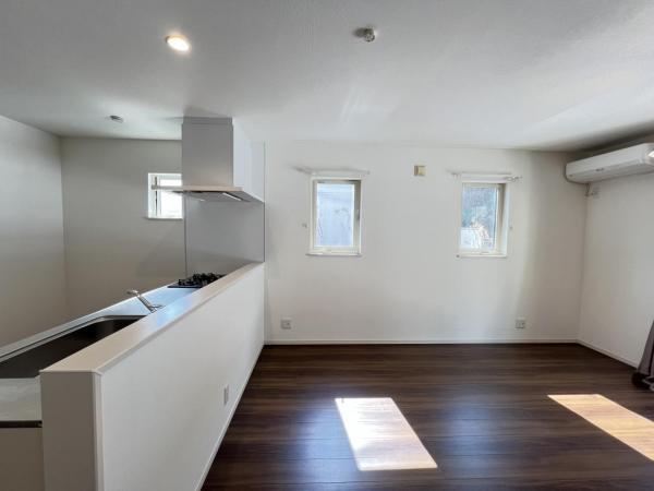 横須賀市追浜町１丁目 中古戸建 ダイニング