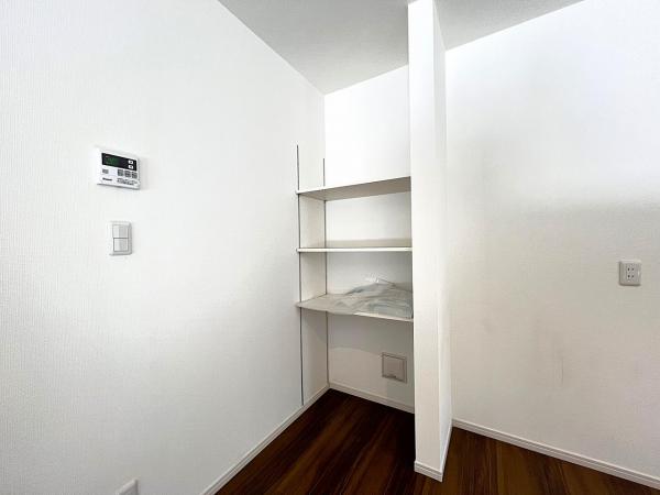 横須賀市追浜町１丁目 中古戸建 収納