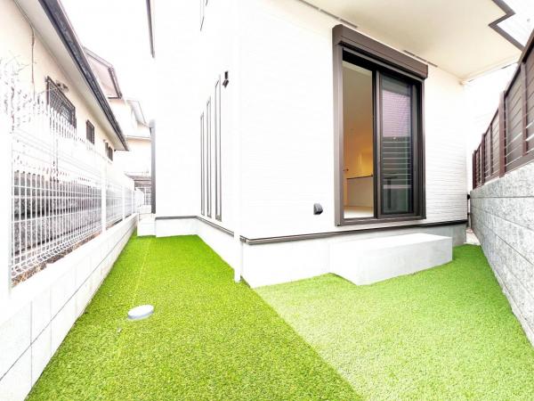 横浜市青葉区榎が丘 新築戸建 庭