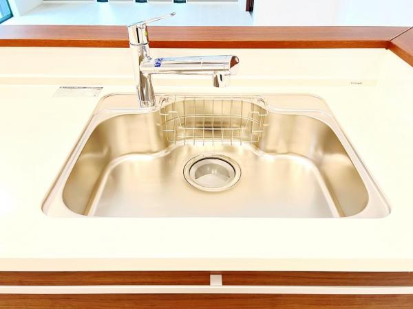 横浜市青葉区榎が丘 新築戸建 キッチン