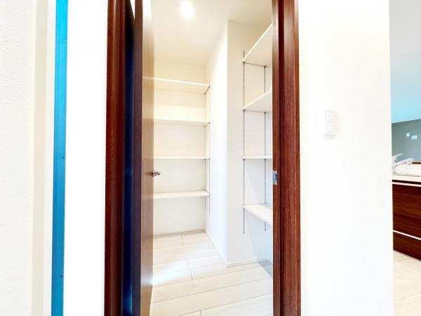 横浜市青葉区榎が丘 新築戸建 キッチン