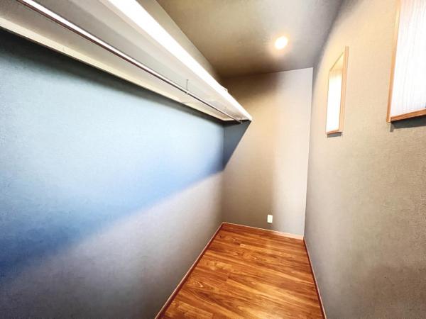 厚木市山際 ウォークインクローゼット