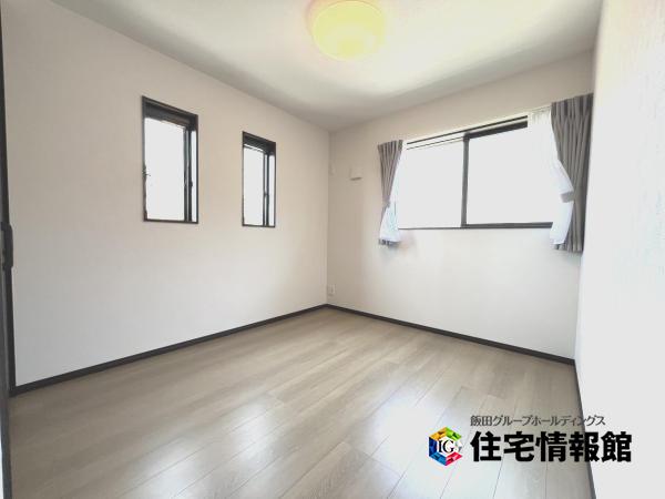 沼津市大岡 一戸建て 洋室