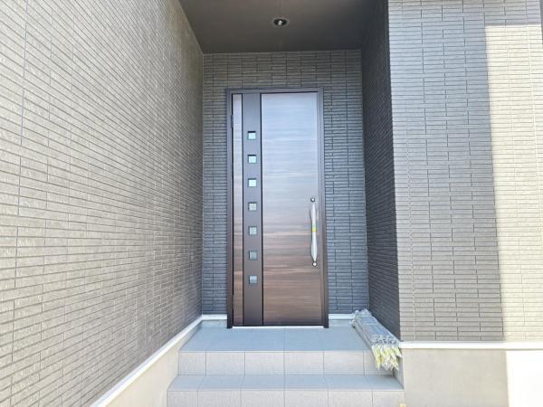 沼津市大岡 一戸建て 玄関