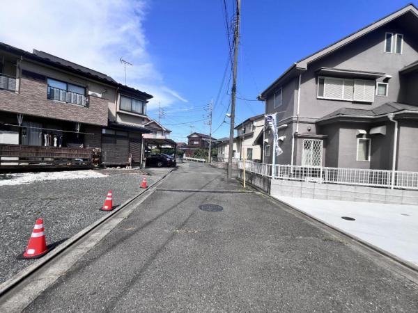 あきる野市小川 前面道路含む現地写真