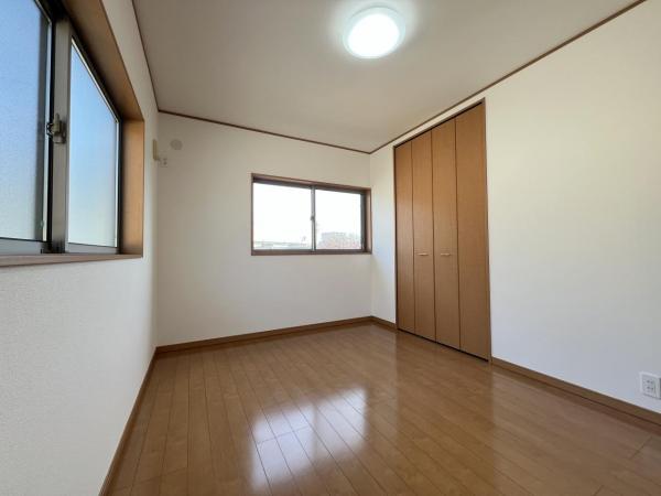 一宮市丹陽町外崎字郷 中古戸建 洋室