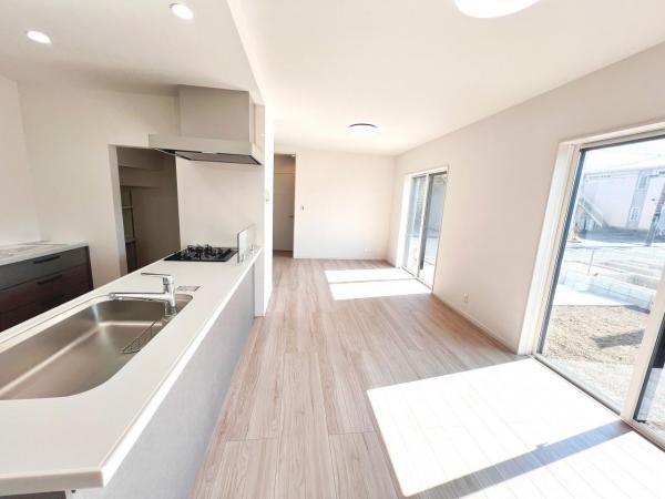 厚木市妻田北２丁目 新築戸建 ダイニング