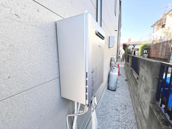 厚木市妻田北２丁目 新築戸建 発電・温水設備(専用部)