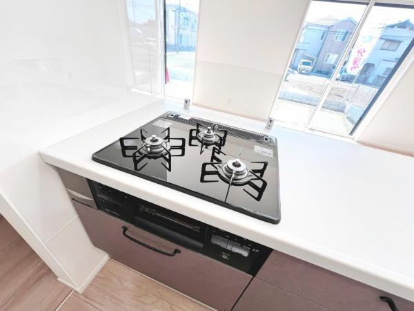 厚木市妻田北２丁目 新築戸建 キッチン