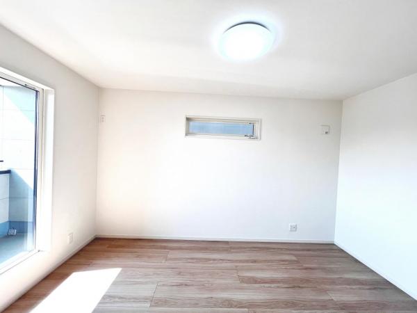 厚木市妻田北２丁目 新築戸建 寝室