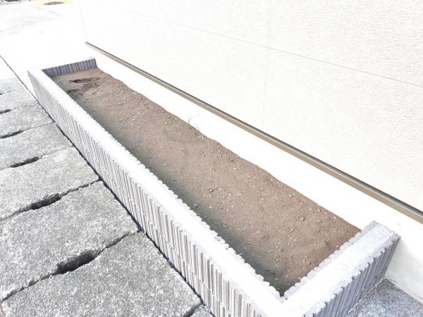 厚木市妻田北２丁目 新築戸建 庭