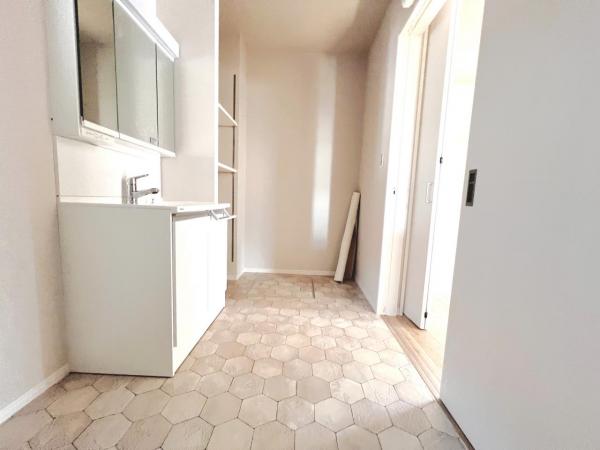 厚木市妻田北２丁目 新築戸建 脱衣所