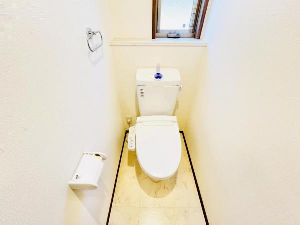 木更津市金田東６丁目 中古戸建 トイレ