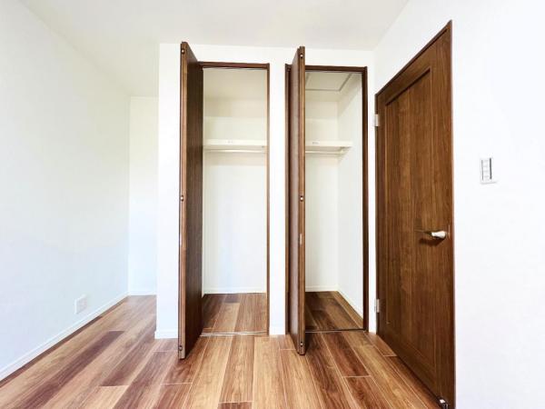 横浜市栄区本郷台５丁目 中古戸建 収納