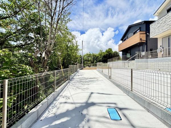 横須賀市浦賀丘３丁目 戸建 駐車場