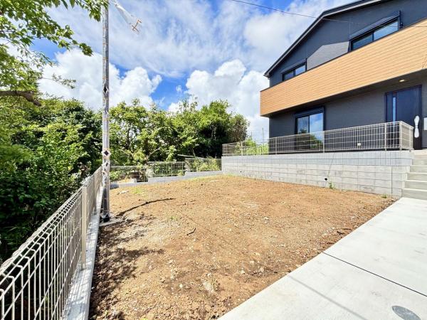 横須賀市浦賀丘３丁目 戸建 庭