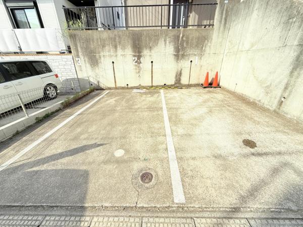 千葉市花見川区幕張本郷７丁目 中古戸建 駐車場