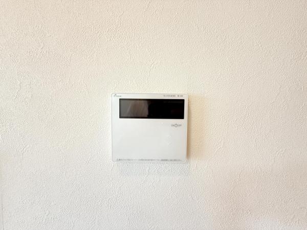 千葉市花見川区幕張本郷７丁目 中古戸建 発電・温水設備(専用部)